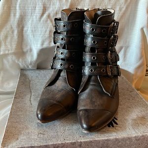 Freebies by Steven ankle boots
